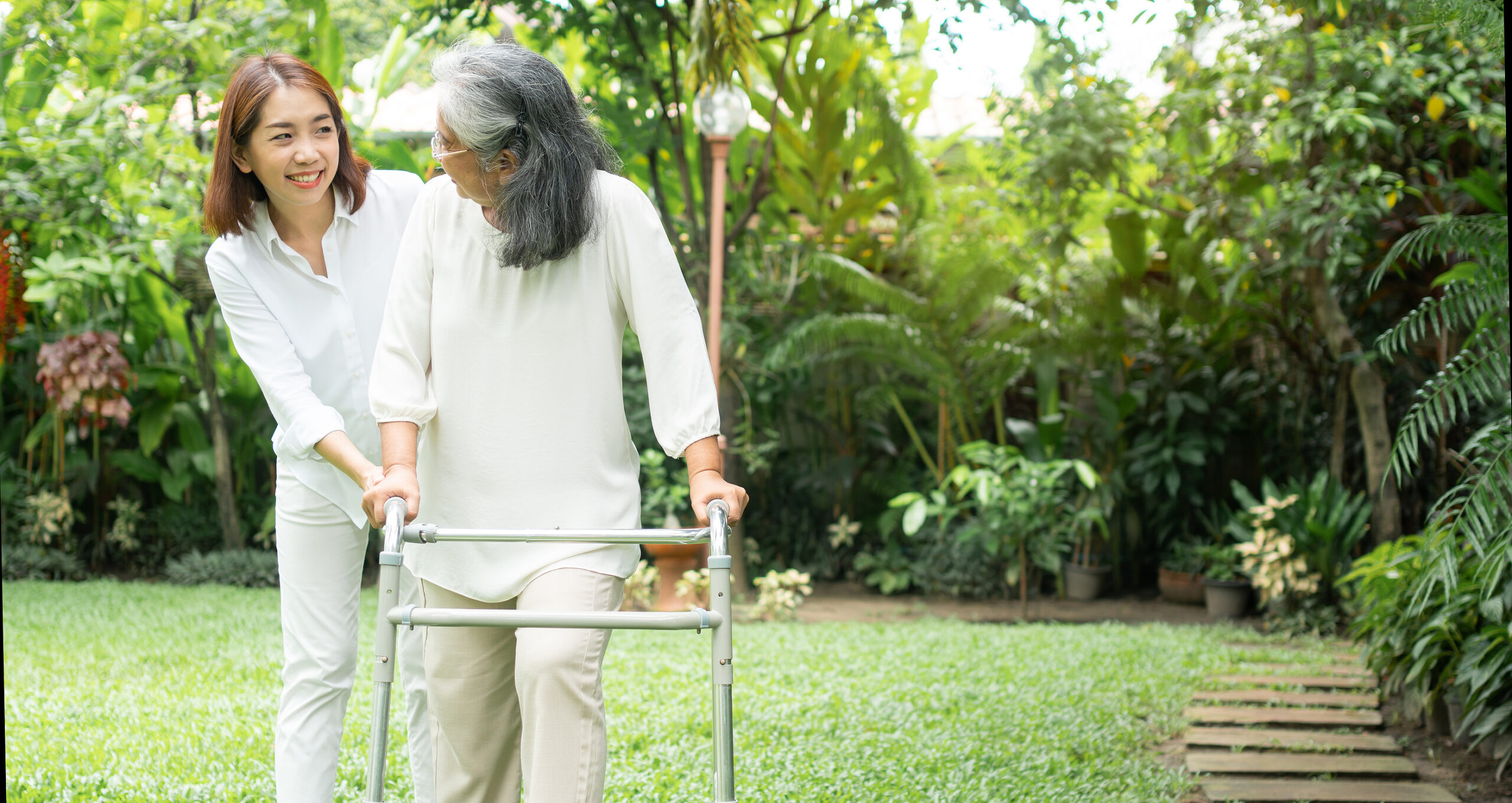 What to do When an Elderly Parent Can't Walk Anymore