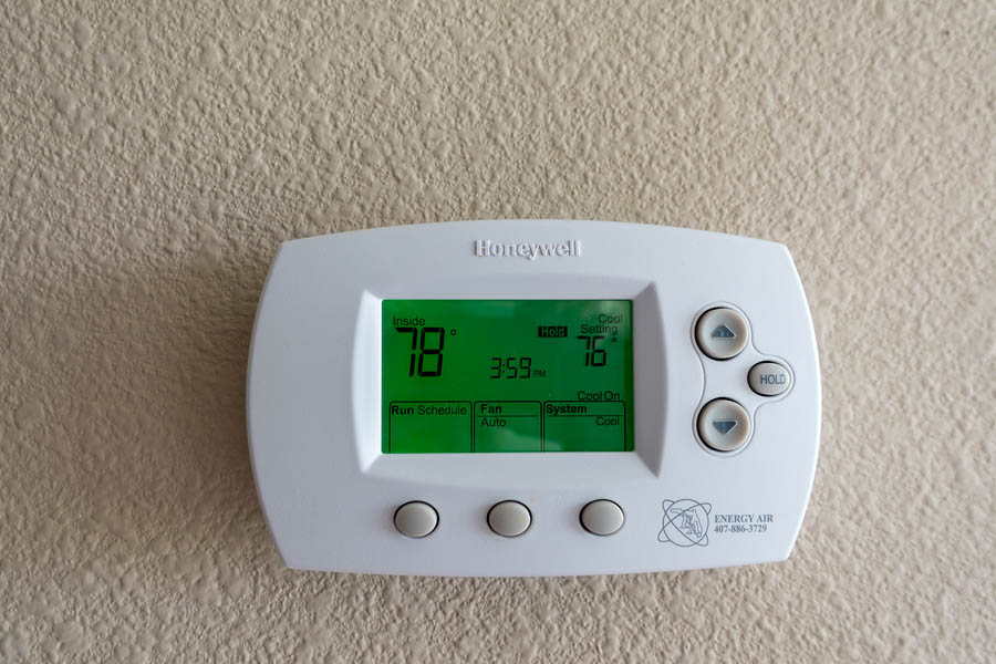 Ideal Room Temperature for Elderly Adults