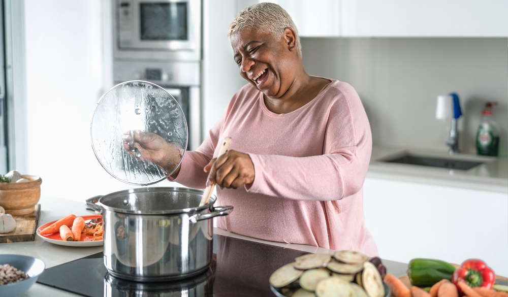 How to Puree Food for the Elderly